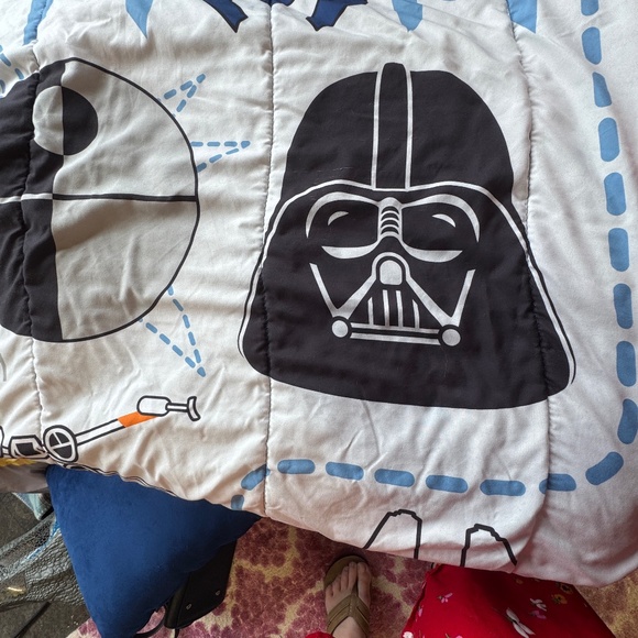 Star Wars Comforter - Twin - Picture 1 of 4
